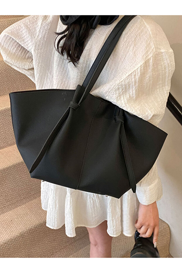 Solid Double Strap Shoulder Bag With Purse set - 1