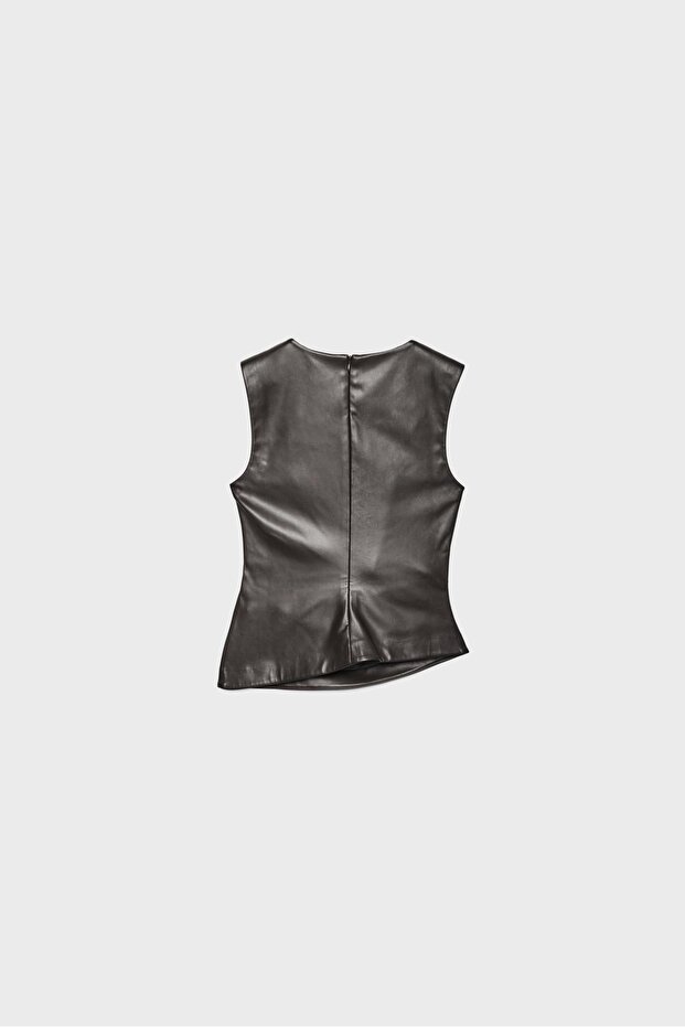 Suni deri kolsuz üst - 7