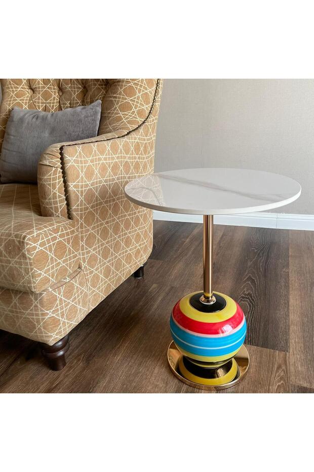Shehon Side Table with a Stylish and Modern Design - 2