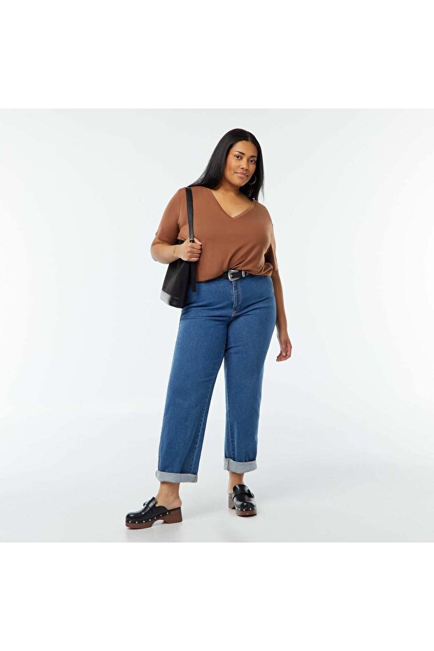 Basic plain V-neck T-shirt BROWN - 2