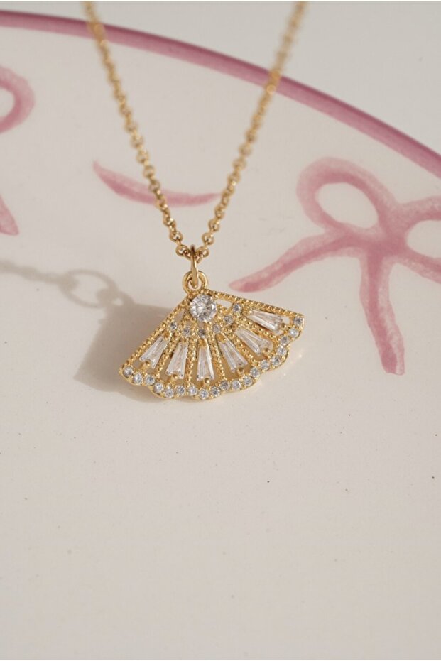 Steel Stone Detailed Fan Necklace