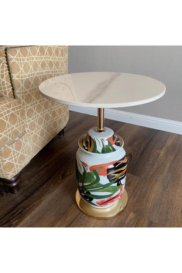 Shehon Side Table with a Stylish and Modern Design - 3