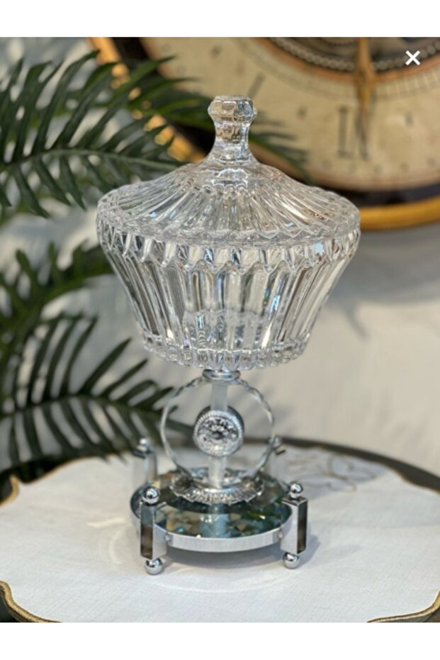 Ultra-Luxury Crystal Covered Salad Bowl Sugar Bowl Large Crystal Bowl with Silver Detail