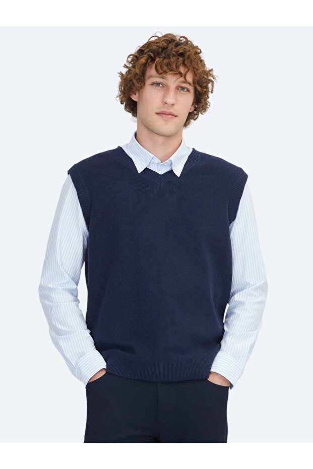 Lacivert Süveter - 1