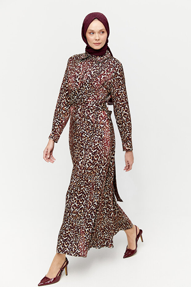Jakarlı Leopar Elbise - 1