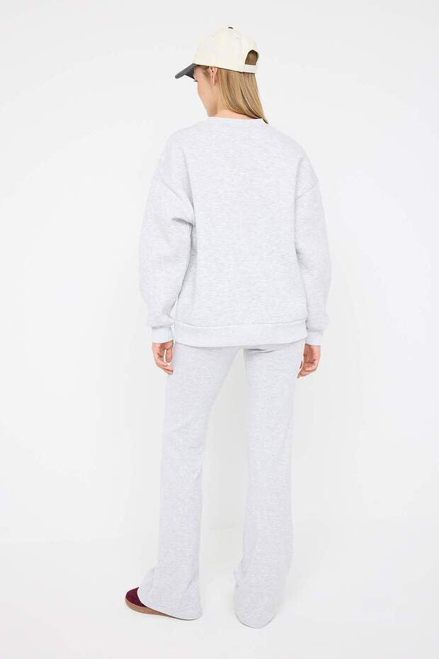 Gri Melanj Oversize Üst Soft Touch Esnek Flare/İspanyol Paça Alt Örme Eşofman Takımı TWOAW26EM00008 - 4