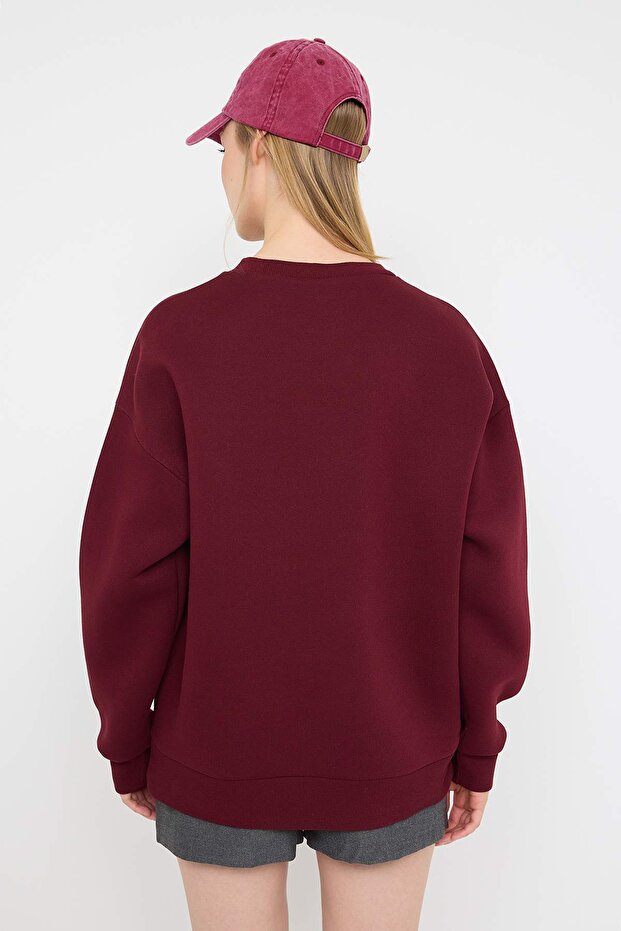 Bordo Slogan Nakışlı Oversize/Geniş Kalıp Örme Sweatshirt TWOAW26SW00048 - 4