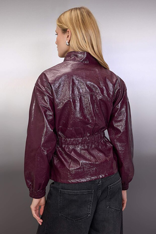 Bordo Regular Kalıp Belden Büzgülü Parlak İnce Ceket Mont TWOAW26MO00079 - 4