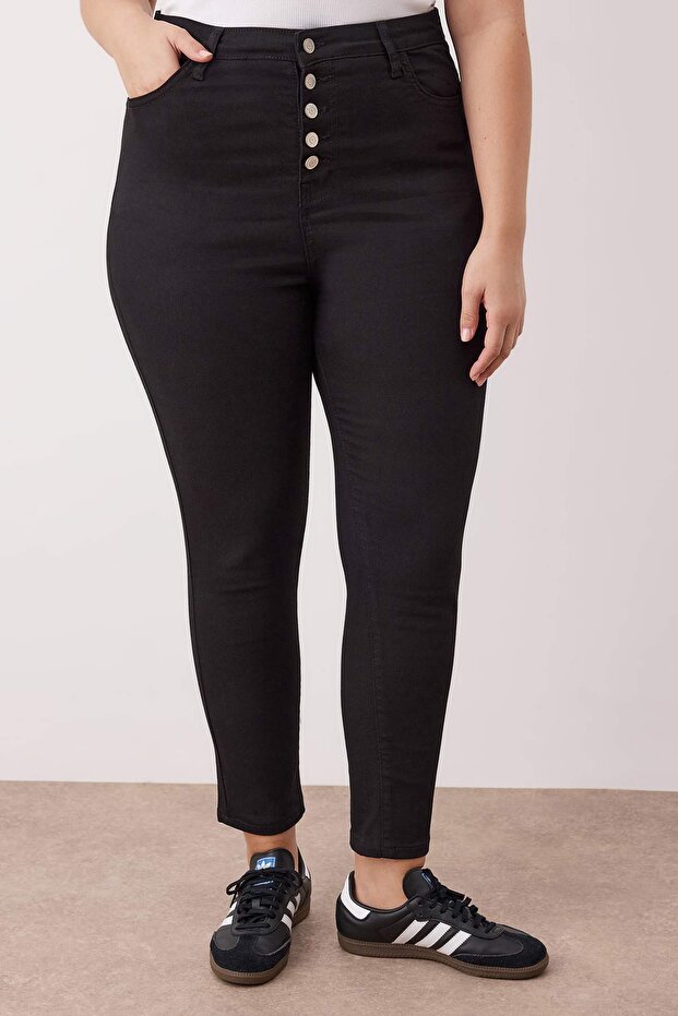Solmayan Siyah Yüksek Bel Önü Düğmeli Esnek/Stretch Büyük Beden Skinny Jeans TBBAW26CJ00042 - 3