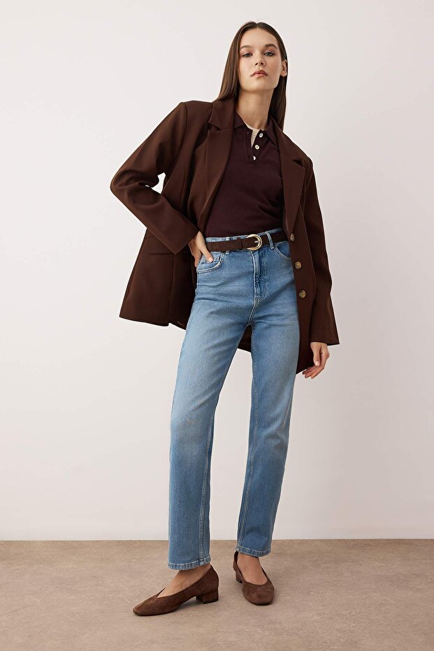 Mavi Yüksek Bel Comfort/Esnek Slim Fit Mom Jeans TWOAW26JE00229 - 1