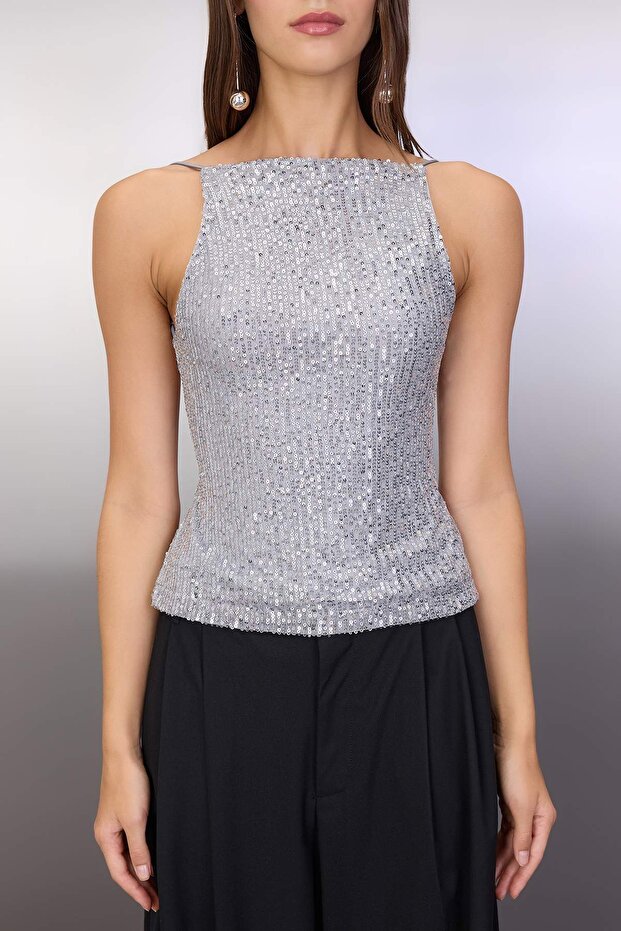 Gümüş Sırt Detaylı Parıltılı Payet Örme Bluz TPRSS25BZ00036 - 5