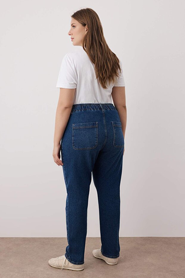 Mavi Yüksel Bel Beli Lastikli Büyük Beden Mom Fit Jeans TBBAW26CJ00020 - 4