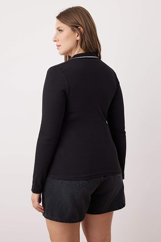 Siyah Triko Yaka Detaylı Fitted/Vücuda Oturan Fitilli Esnek Örme Bluz TBBAW26AF00020 - 4