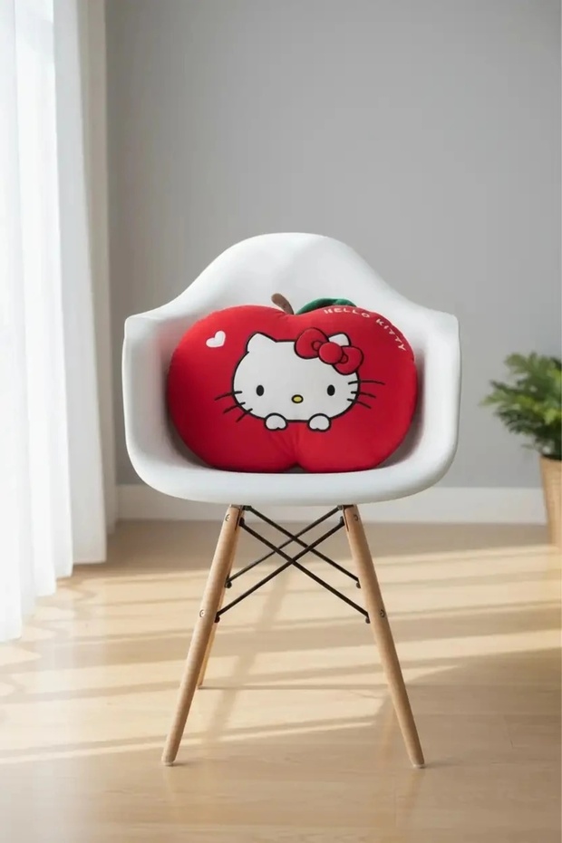 Hello Kitty Lisanslı Elma Şekilli Sevimli Peluş Yastık - 1