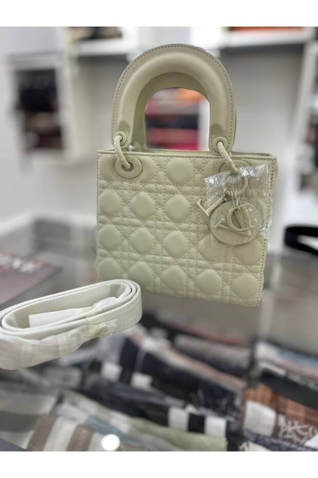 Bej Aksesuar Detaylı El Çantası - 3