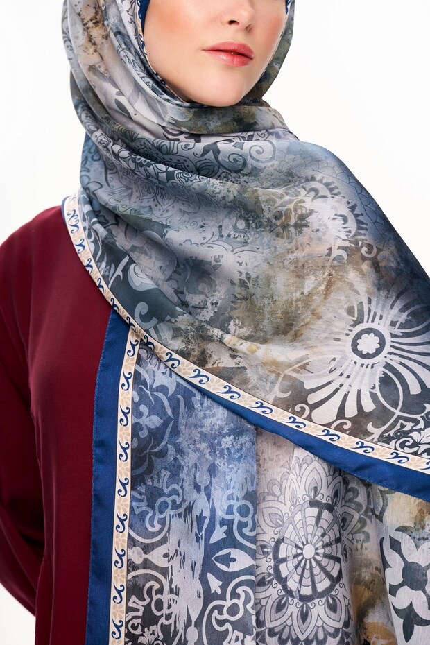 ETHEREAL BLOOM Refined Jan Jan Şal Saks - 4