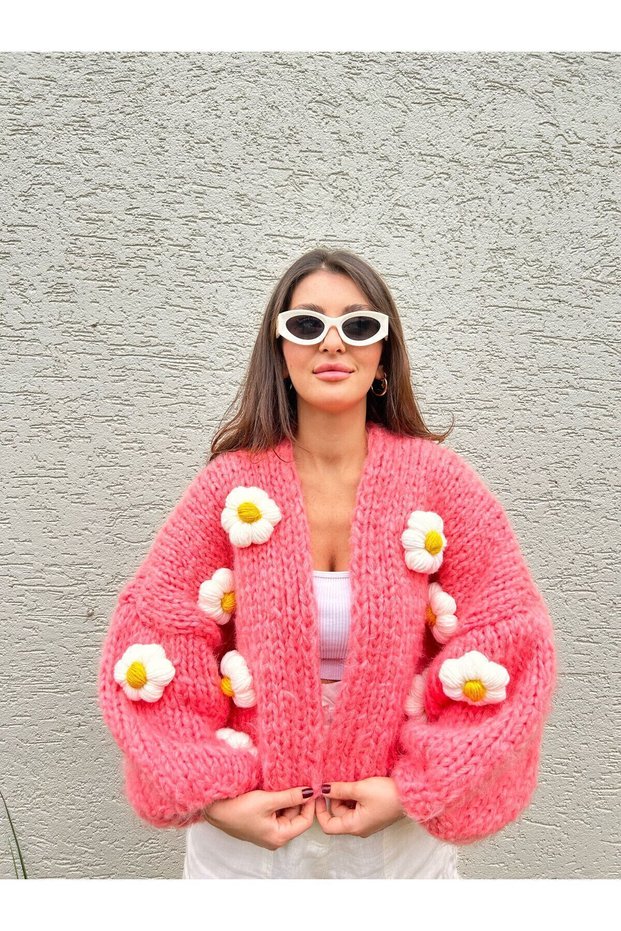 Women's Pink Floral Motif Cardigan