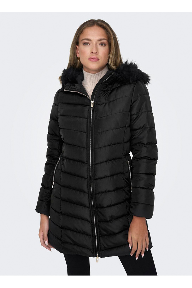 Siyah Kadın Kaban ONLELLAN QUILTED HOOD FUR COAT CC O - 4