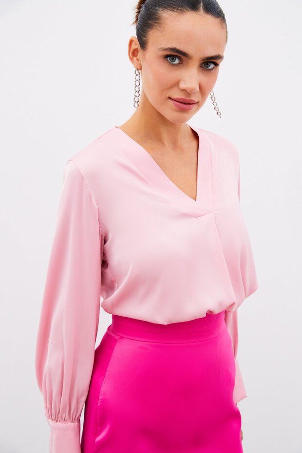 V-Neck Satin Blouse - Pink - 6