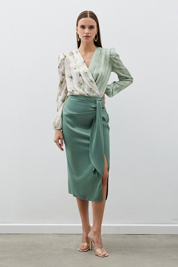 Double Patterned Double-Breasted Bodysuit Blouse - Green - 3