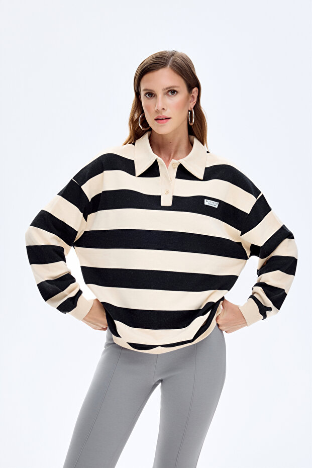 Polo Neck Striped Oversize Sweatshirt Beige