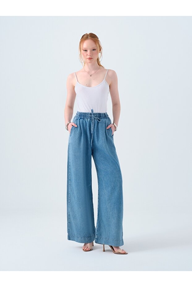 Wide Leg Regular Fit Women's Trousers