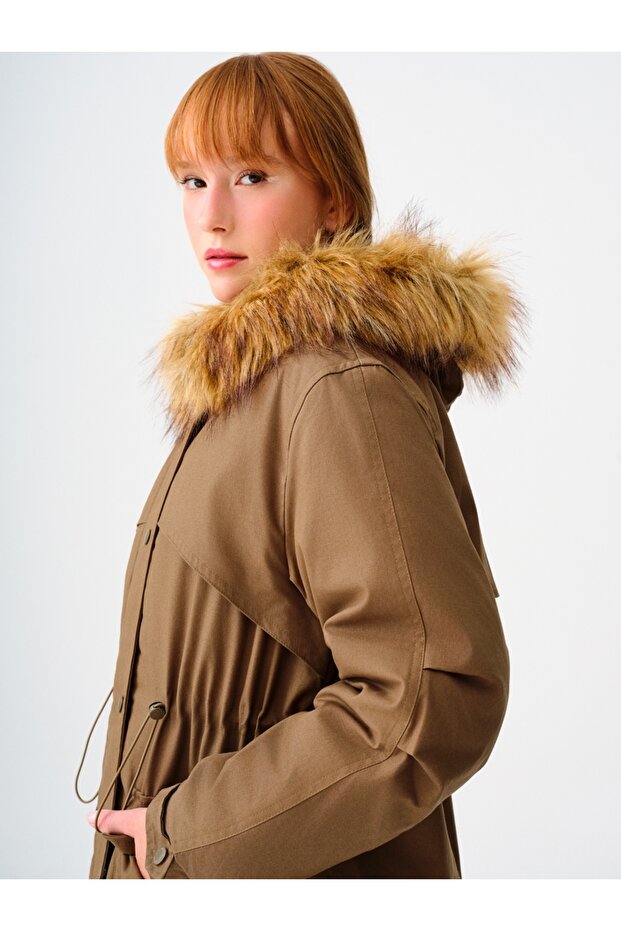 Regular Fit Kadın Mont - 4