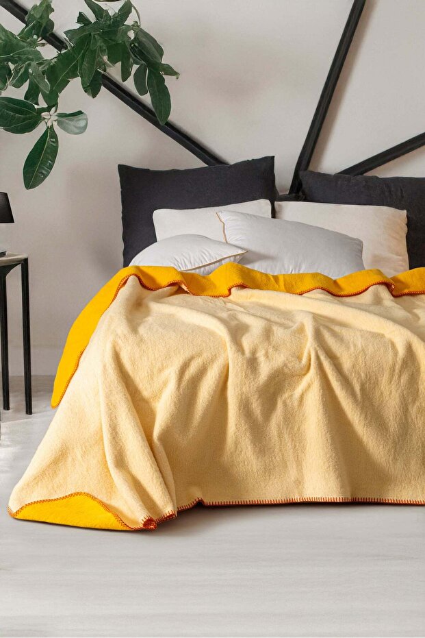 Curled Double-Sided Shepherd's Stitch Blanket Double Size 180X220 cm