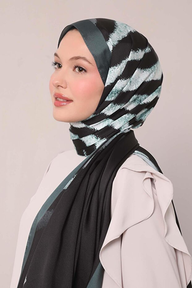 شال من نسيج التويل بنمط الفهد الزمردي - 1