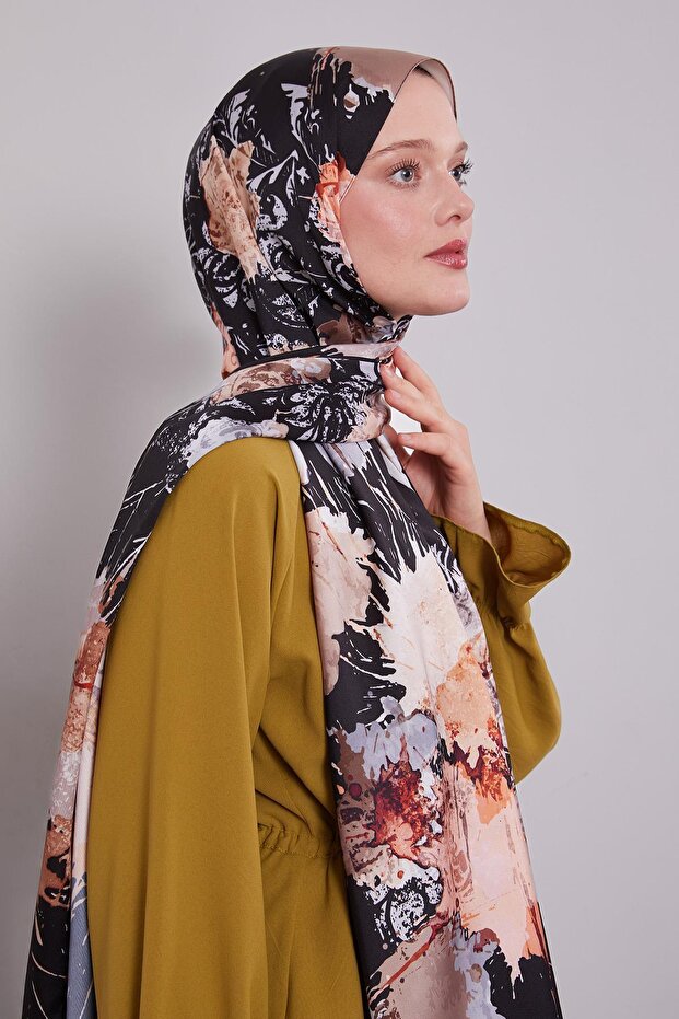 Black Batik Pattern Twill Shawl - 3