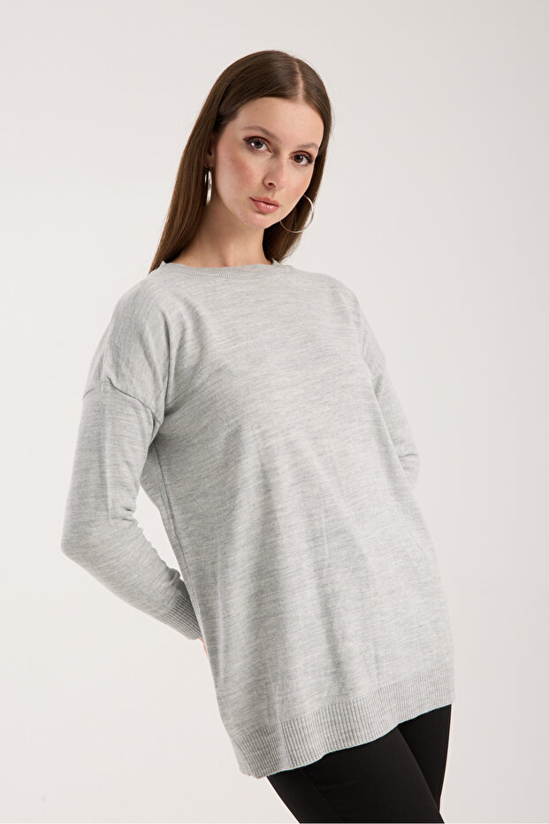 سترة أساسية برقبة دائرية رفيعة - 5