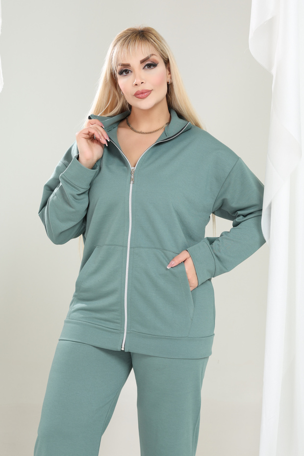 Dámska tepláková súprava s dlhým rukávom a stojatým golierom na zips - 7