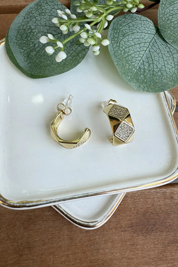 Steel Plate Overlaid Baklava Slice Stone Earrings