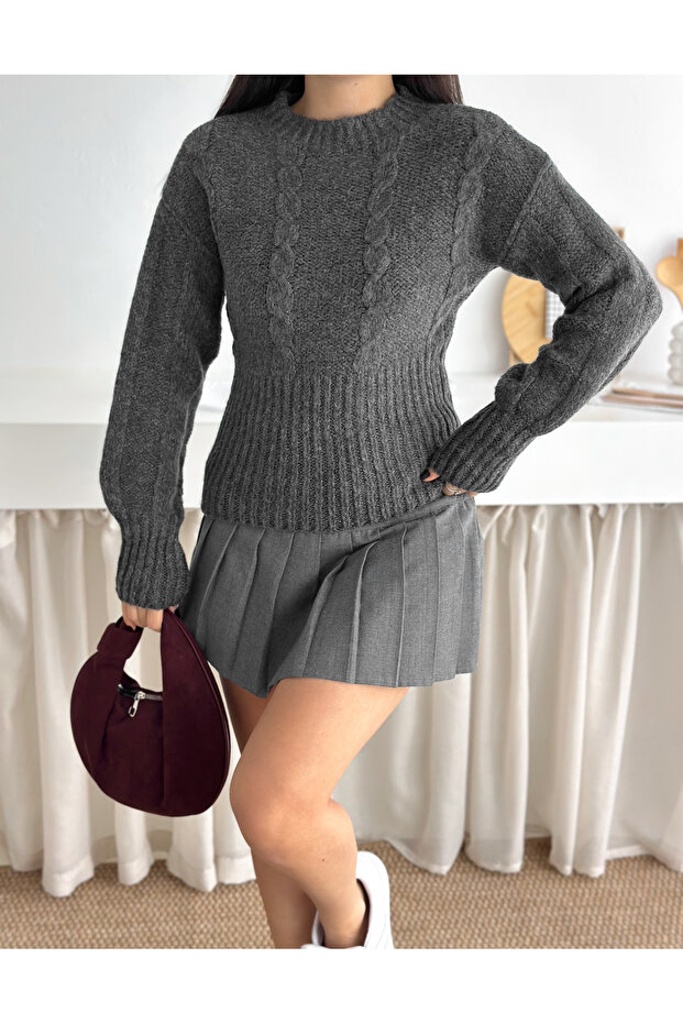 سترة تريكو ذات ياقة دائرية بنمط محبوك ناعم الملمس - 5