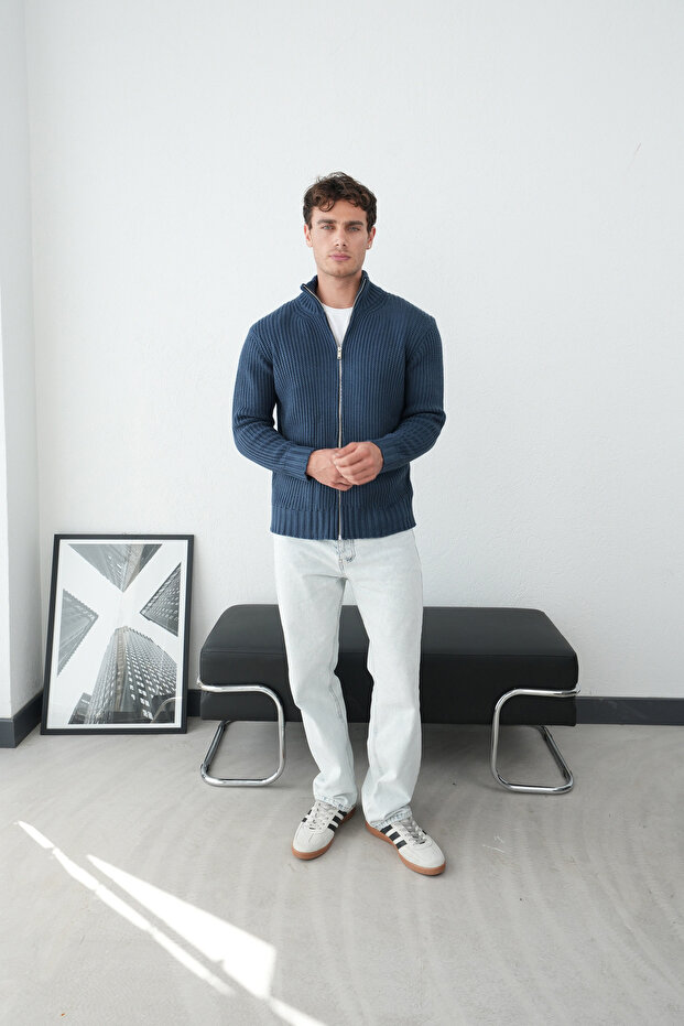 Fermuarlı Örme Kalın Hırka - 3