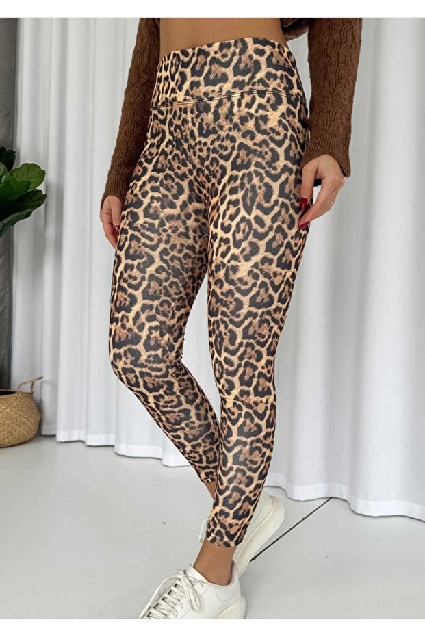 ليوتينج ليوجينت سترات مطبوعة بنقشة الفهد - 1