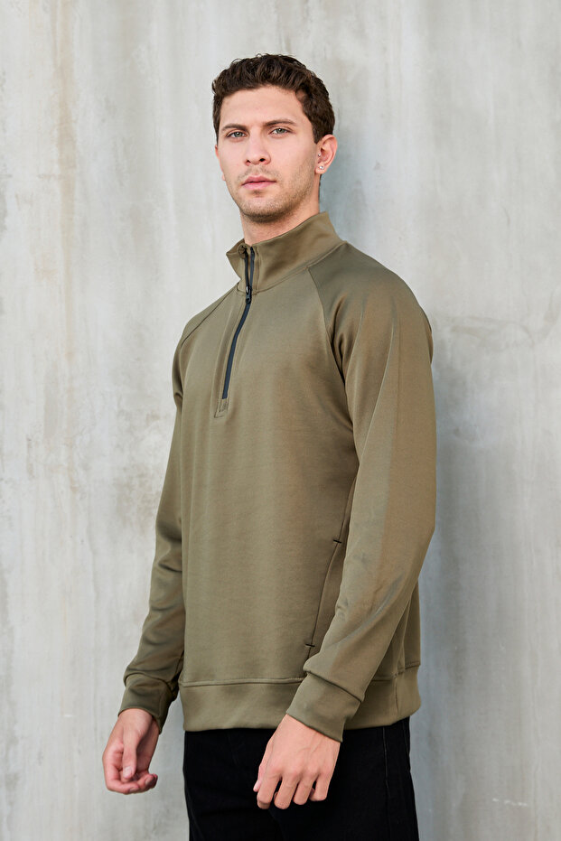 Men's Half-Zip Basic Sweatshirt - 8