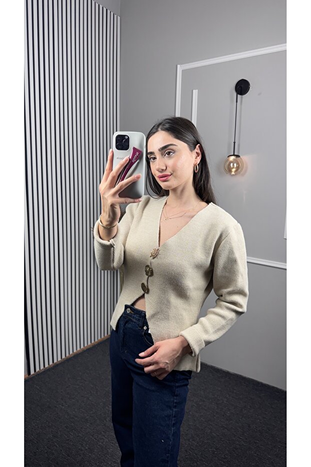 3 GOLD DÜĞMELİ TRİKO - 3