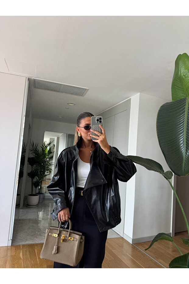 Trendi, túlméretezett, virágmintás, állógalléros bőrdzseki - 2