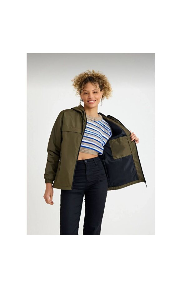 Women's Waterproof Raincoat