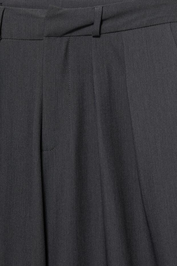 Çift pensli klasik pantolon - 6