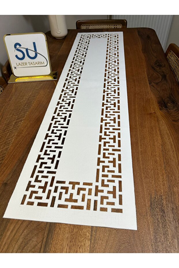 Dolce 2 Patterned White Table Runner Bembeyaz - 1