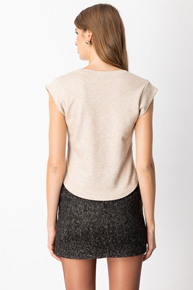 V Yaka İşlemeli Bluz - 4