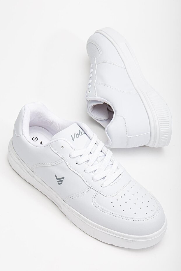 Unisex Sneakers White High Sole Lightweight Synthetic Leather