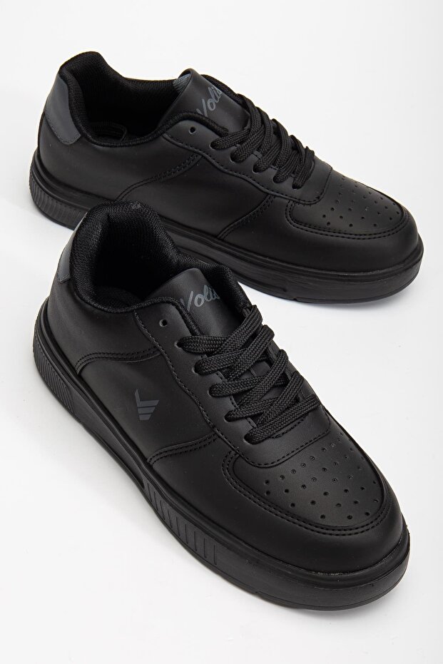 Unisex Sneakers Black High Sole Lightweight Synthetic Leather
