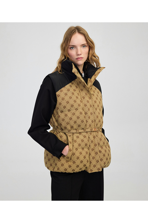 Monogram jakarlı kapitone yelek - 1