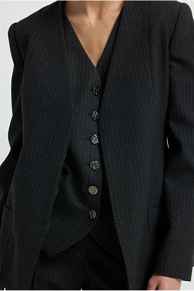 Yünlü V Yaka Ceket - 3