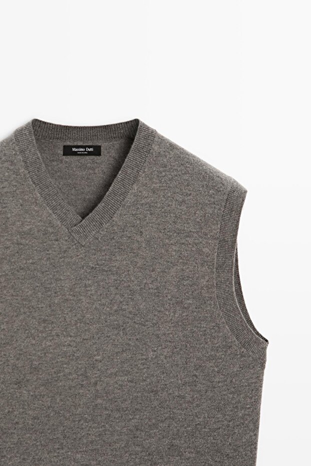 Yün karışımlı V yaka süveter - 6