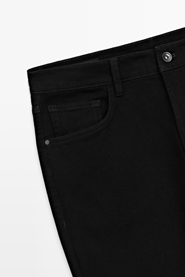 Tapered fit jean - 7