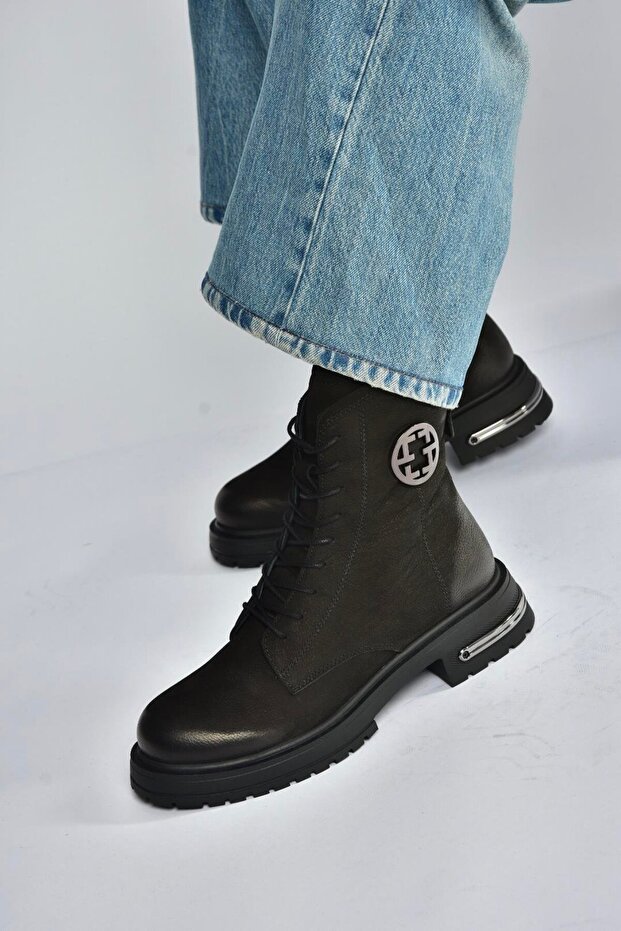 V555575501 Black Genuine Leather Nubuck Women's Boots